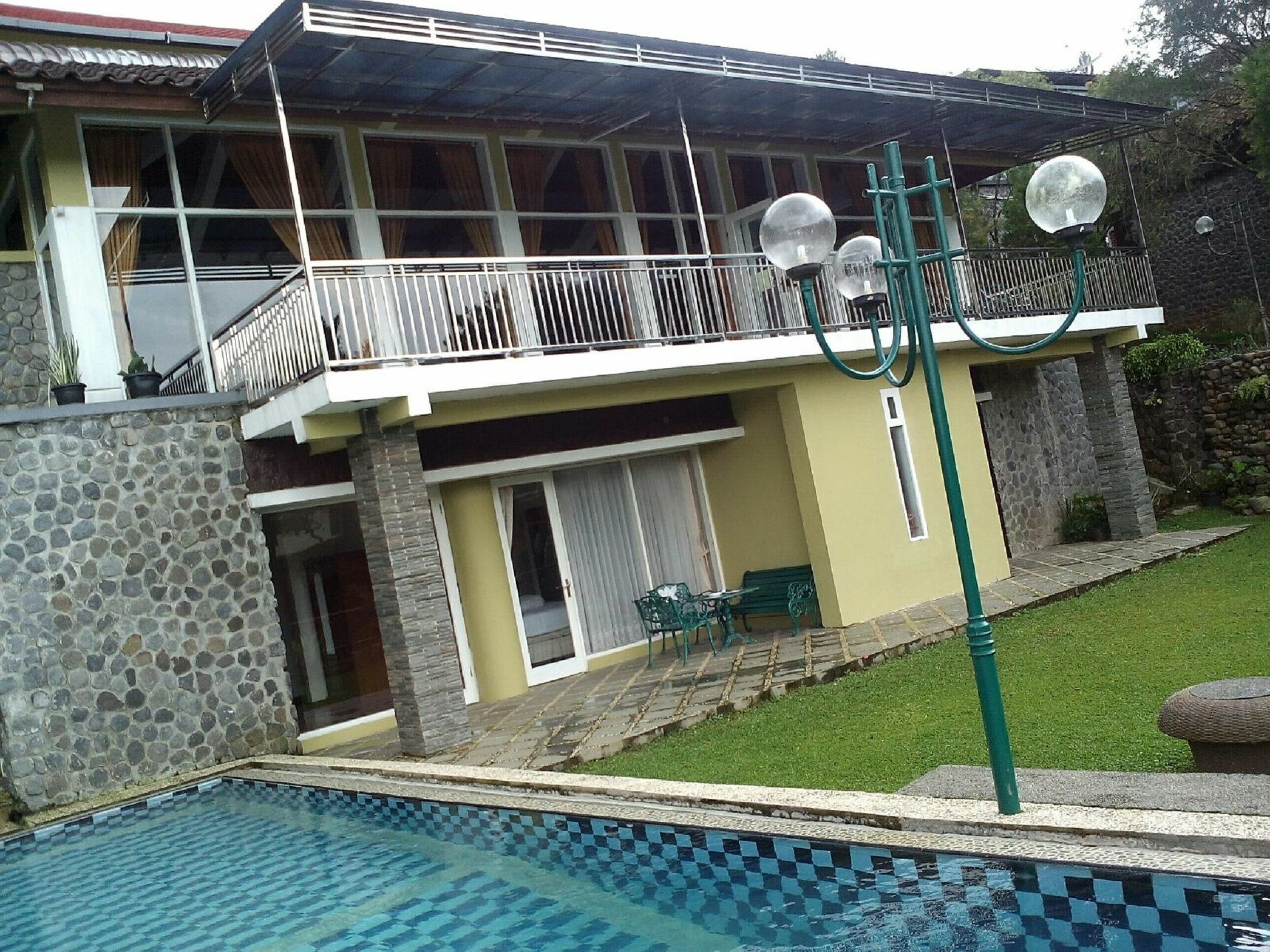 Villa Bukit Danau Cipanas  Exterior foto